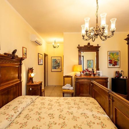 הוילה Santa Giuletta Borgo Santuletta מראה חיצוני תמונה